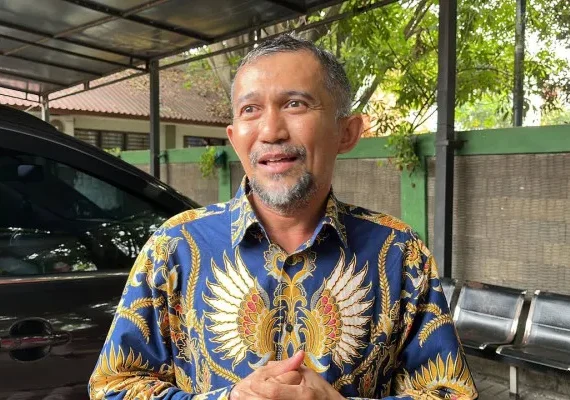 Ketua KPAD Kota Bekasi, Novrian