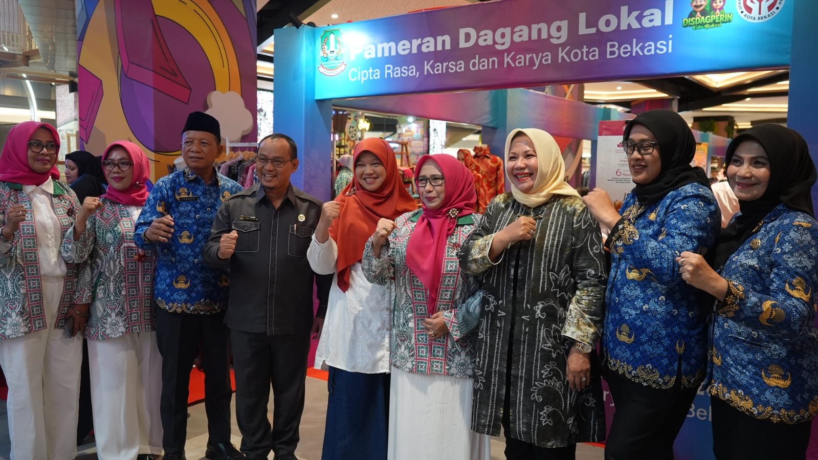 Ketua DPRD Kota Bekasi Resmikan Pameran Dagang Lokal ‘Cipta Rasa Karsa dan Karya’ di Pakuwon Mall