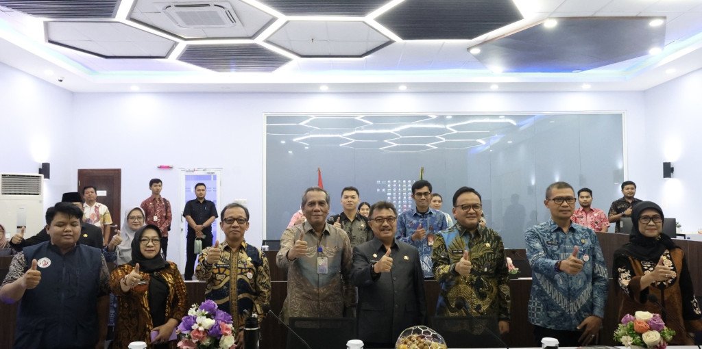 DPRD Kota Bekasi Pasang Badan! Proyek PLTSa Bareng Danantara Wajib Sejahterakan Warga Bantargebang