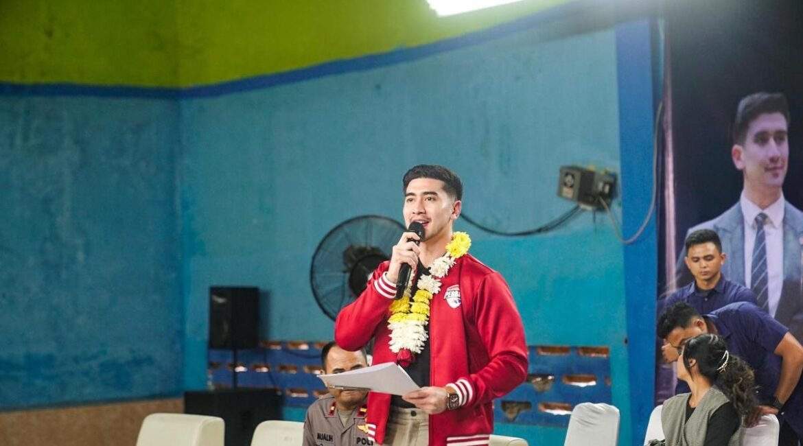 018686100_1766153092-Verrell_Bramasta_2