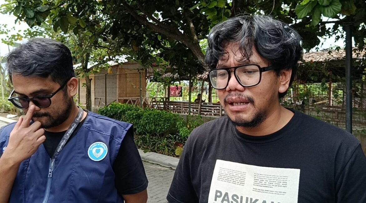 20251204-173737_rp10-3-miliar-terkumpul-24-jam-ferry-irwandi-salurkan-bantuan-untuk-korban-bencana-sumatera