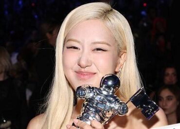 Kaleidoskop 2025: Ini Deretan Bintang K-Pop Paling 'Shining, Shimmering, Splendid' yang Menguasai Dunia