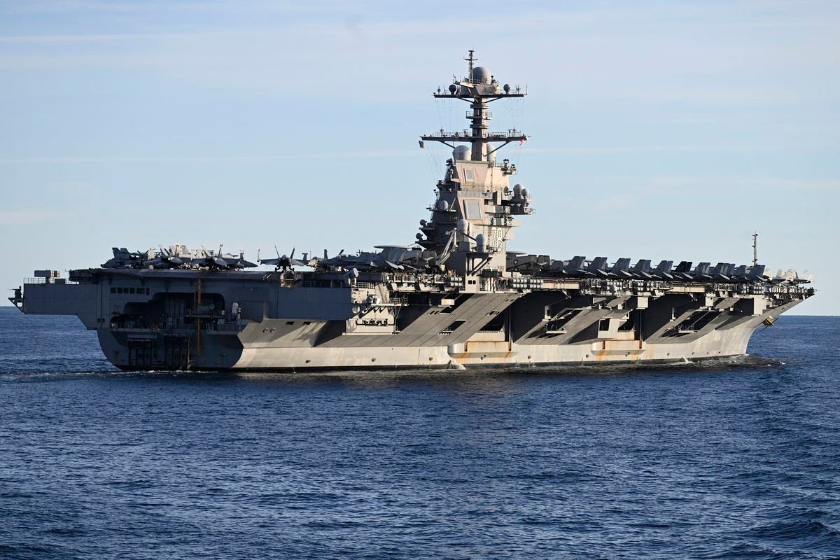 Kekuatan Laut Baru: Kapal Induk USS Gerald R. Ford Dikirim ke Timur Tengah di Tengah Ketegangan Global