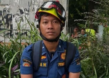 Petugas Damkar Depok Diintimidasi Usai Buat Video Edukasi Helm, Pelaku Sebut Alamat Rumah & Nama Orang Tua