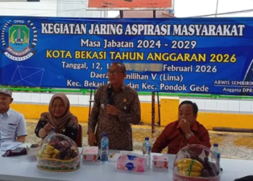 Warga Pondok Gede dan Bekasi Barat Curhat Soal Banjir hingga Jalan Rusak Saat Reses DPRD 2026