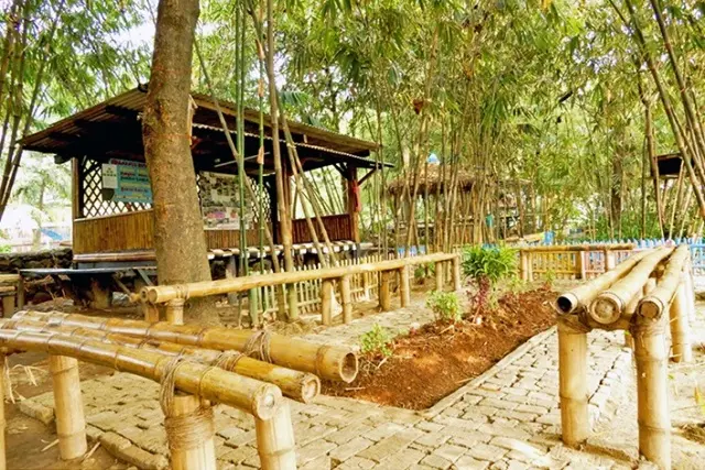Hutan-Bambu-Bekasi
