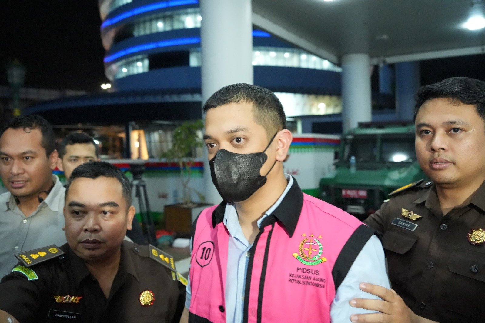 Nasib Anak Riza Chalid di Ujung Palu Hakim: Vonis Kasus Korupsi Minyak Rp285 Triliun Dibacakan Hari Ini