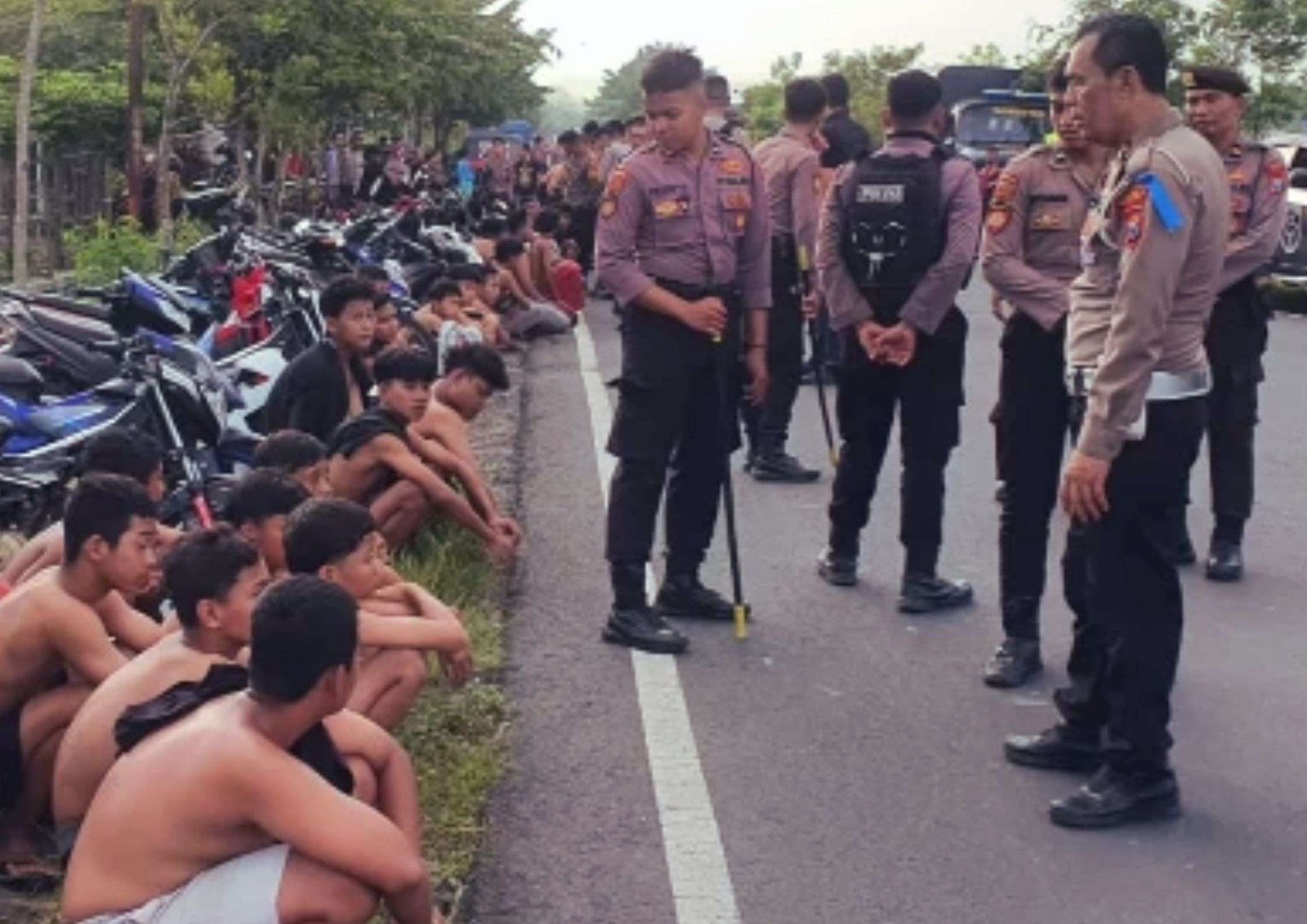 Razia Besar-besaran di Sidoarjo, 300 Motor Milik Remaja Disita Polisi di Tengah Aksi Balap Liar