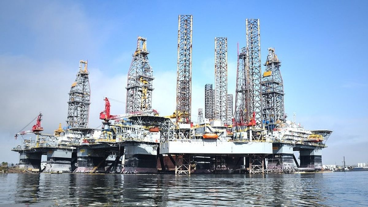 Harga Minyak Dunia Melejit Tembus US$112, Konflik Iran Picu Kekhawatiran Global