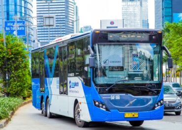 Transportasi ke Bandara Makin Mudah! Bus Transjabodetabek Blok M–Soetta Resmi Beroperasi