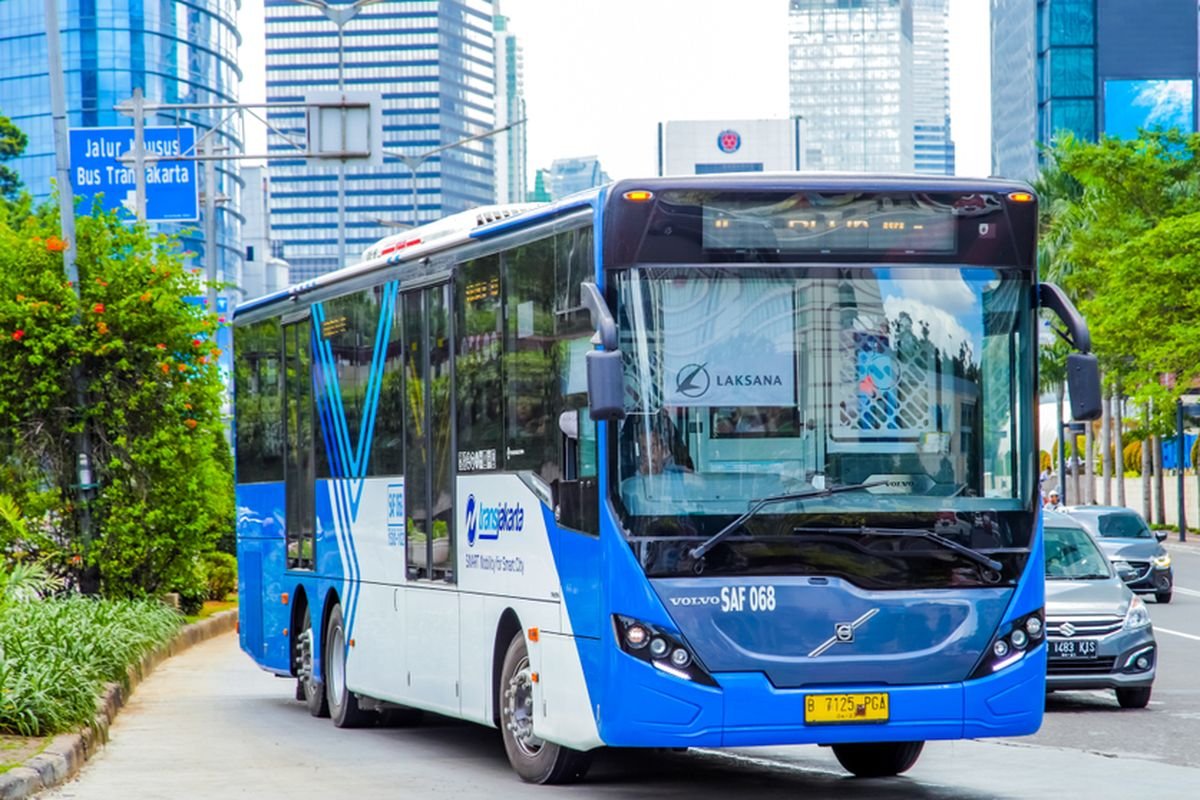 Transportasi ke Bandara Makin Mudah! Bus Transjabodetabek Blok M–Soetta Resmi Beroperasi