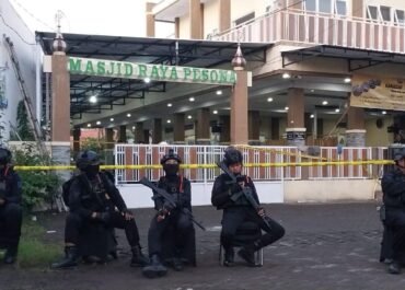 Ledakan Saat Tarawih Guncang Masjid di Jember, Tim Penjinak Bom Langsung Turun Tangan