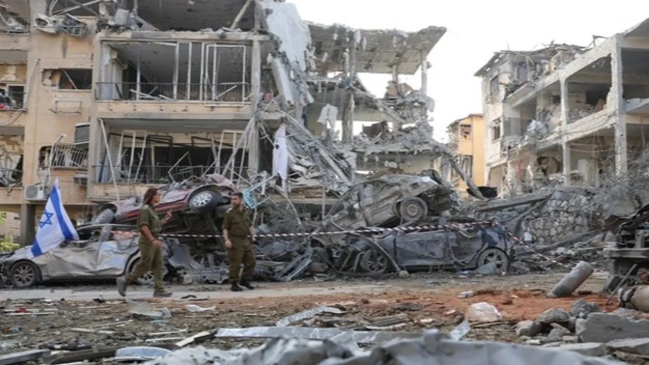 Rudal Iran Tembus Pertahanan Israel, Dimona dan Arad Diguncang Serangan Balasan Mematikan