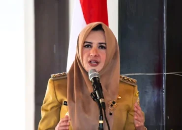 KPK Tangkap Bupati Pekalongan Fadia Arafiq dalam OTT: Sejumlah Ruangan Kantor Disegel dan Langsung Dibawa ke Jakarta