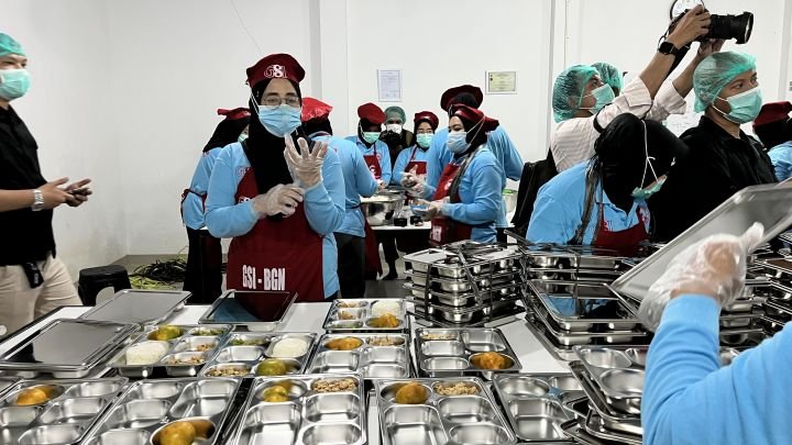 sukseskan-mbg-kementrans-bakal-bangun-154-sppg-14032025-101755