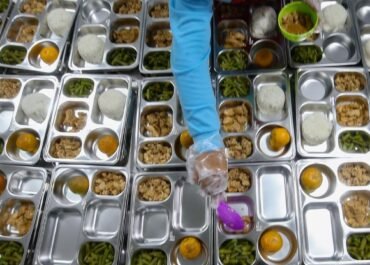 Menu MBG Tak Diseragamkan Nasional, BGN Ungkap Alasan Penting di Baliknya