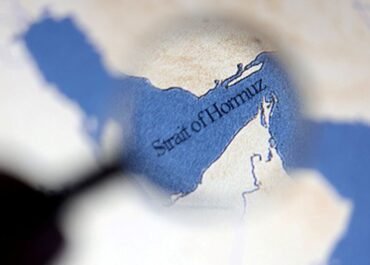 Ketegangan Timur Tengah Memanas: Iran Kembali Tutup Selat Hormuz Usai Serangan Israel ke Lebanon