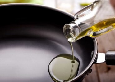 Harga Minyak Goreng Kembali Naik, Ekonom Ungkap Kombinasi Faktor Global hingga Rupiah Melemah