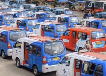 Antrean Ngetem Berujung Maut: Sopir Angkot Dibakar Massa di Tanah Abang