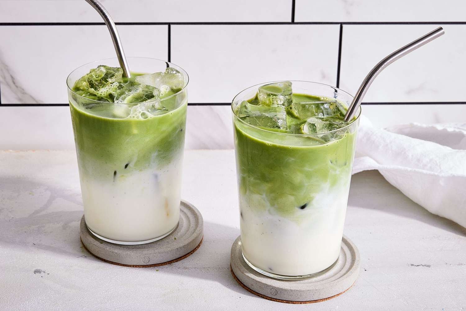 Matcha vs Kopi: Mana Pilihan Minuman Pagi yang Lebih Sehat untuk Tubuh?