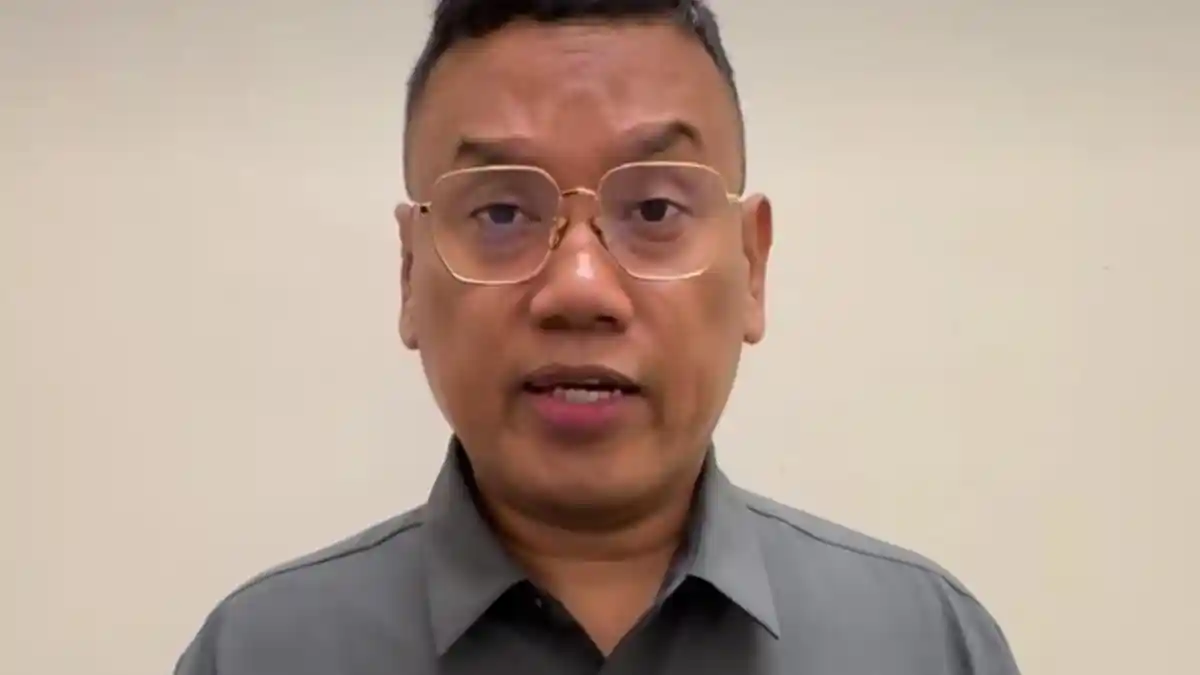 Uya Kuya Tempuh Jalur Hukum Usai Difitnah Punya Ratusan Dapur MBG di Media Sosial