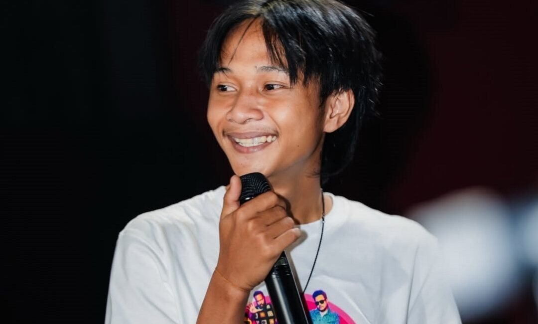 fajar_sadboy-pOUW_large