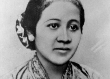 Kartini Lebih dari Simbol: Warisan Emansipasi yang Masih Relevan bagi Muslimah Masa Kini