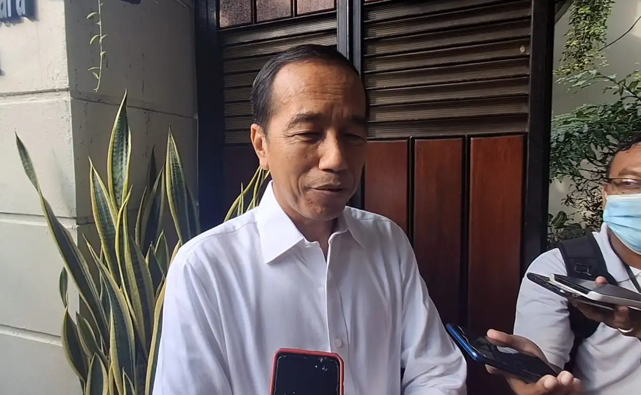 Gugatan Ijazah Kembali Mengemuka, Jokowi Pilih Tenang Hadapi Proses Hukum di Solo