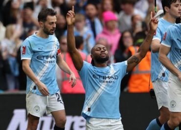 Gol Semenyo Antar Manchester City Angkat Trofi FA Cup Usai Bungkam Chelsea