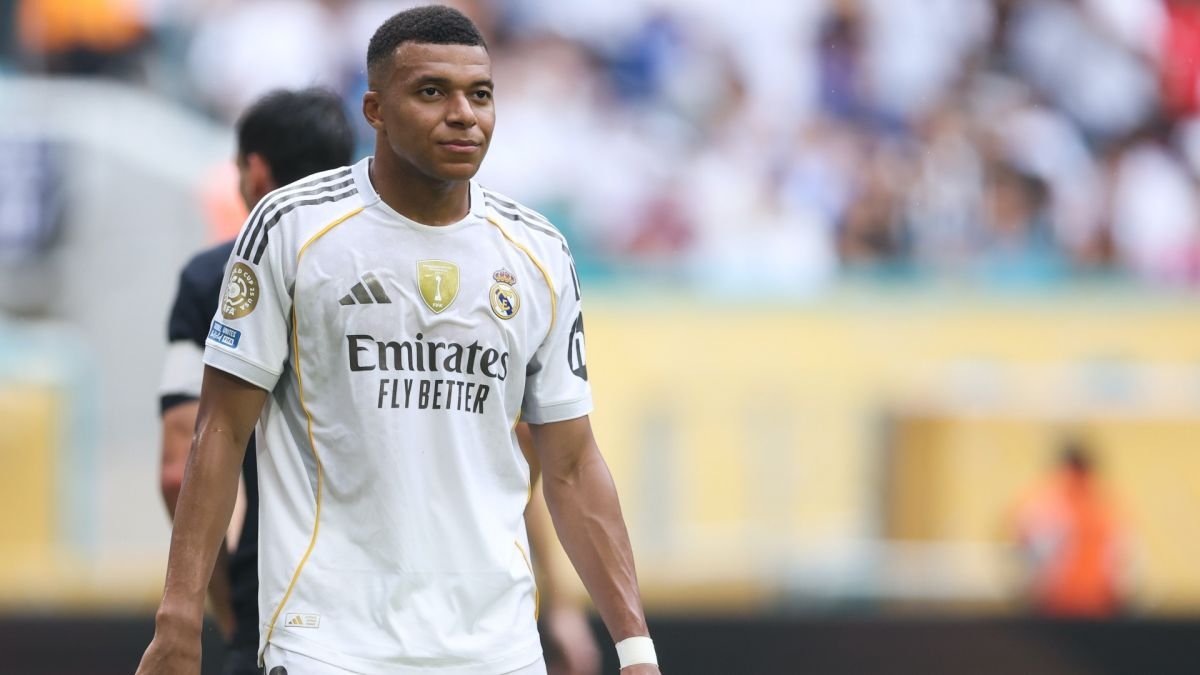 Petisi Raksasa Guncang Real Madrid: Puluhan Juta Fans Desak Mbappe Dilepas