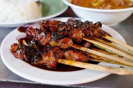 sate-kambing-e092df50-8caa-476e-93a7-4514018c2dd-resize-750