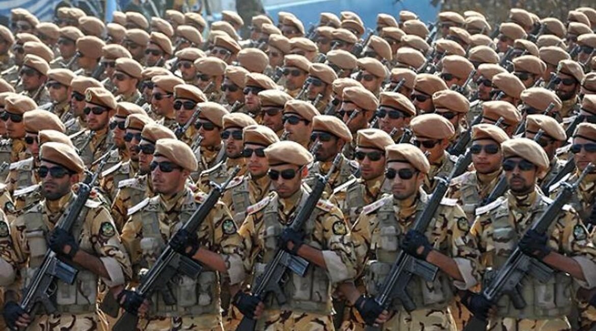 061730900_1578635374-pasukan-iran-001-yulistyo-pratomo