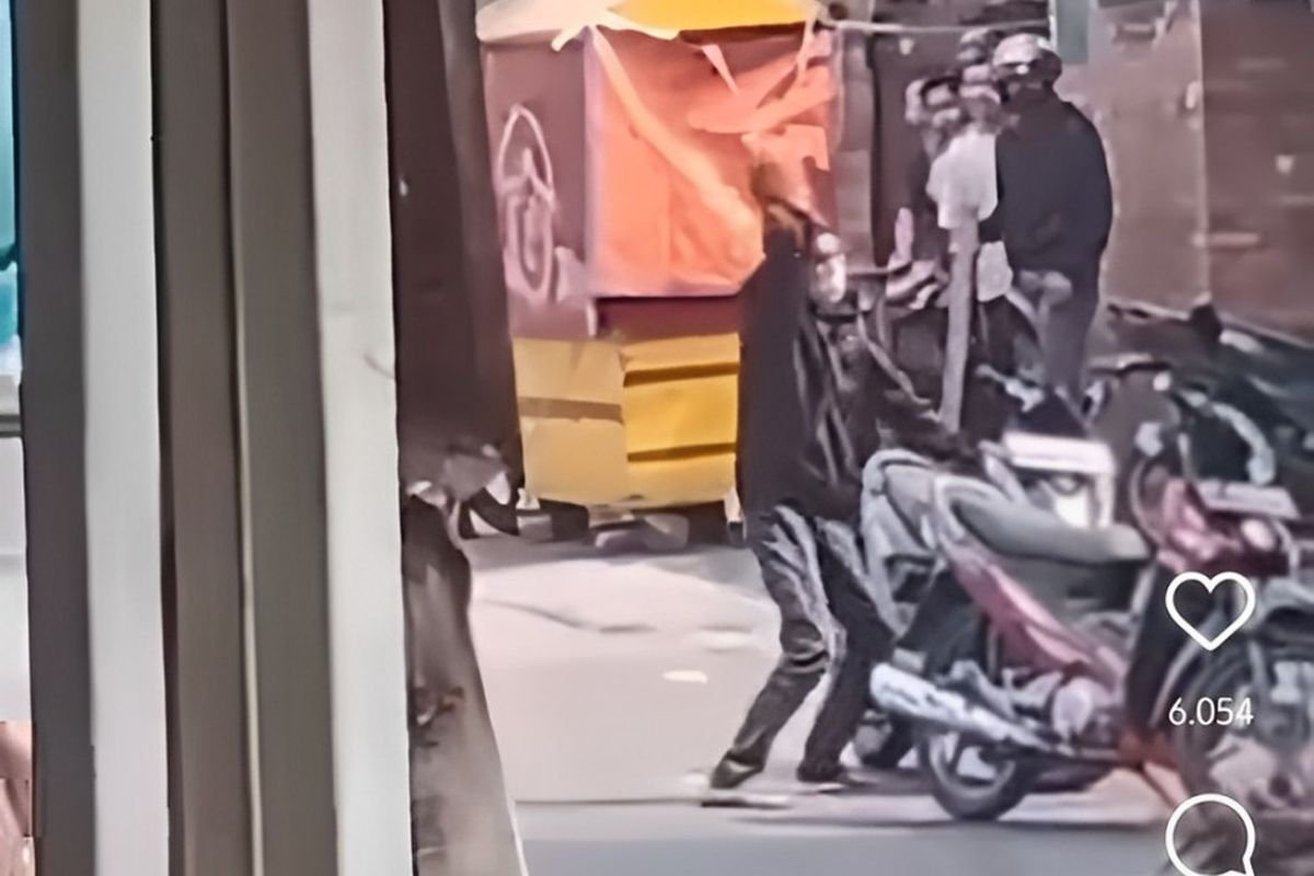Modus Menakut-nakuti Korban! Tiga Pelaku Pencuri Ranmor Diringkus Polisi Bekasi, Kerap Ancam Korban dengan Pistol-Pistolan