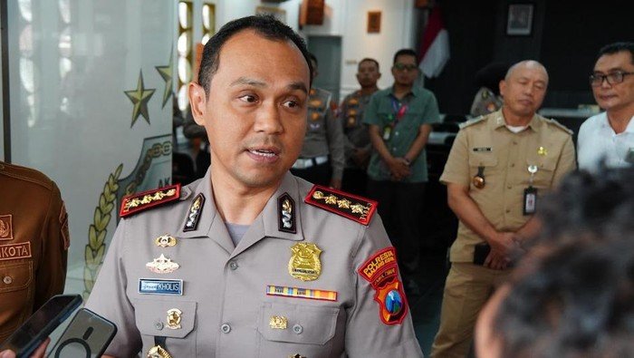 kapolresta-malang-kota-kombes-putu-kholis-aryana-1773126382582_169