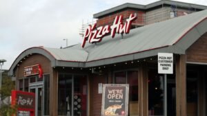 Tamatnya Era Pizza Hut? Raksasa Pizza Dunia Resmi Berpindah Tangan dalam Transaksi Rp48 Triliun