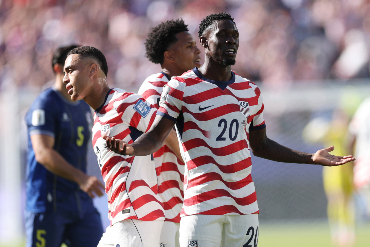 Heroik! Amerika Serikat Taklukkan Bosnia Meski Bermain 10 Orang, Tantang Belgia di 16 Besar Piala Dunia 2026