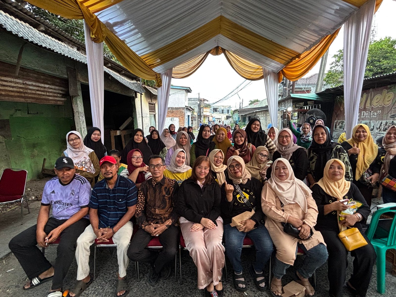 Reses Ketua Komisi IV DPRD Kota Bekasi Adelia Serap Aspirasi Warga Bojong Rawalumbu
