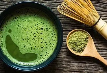 Bukan Cuma Soal Rasa, Ini 4 Kesamaan Pencinta Kopi dan Matcha yang Jarang Disadari