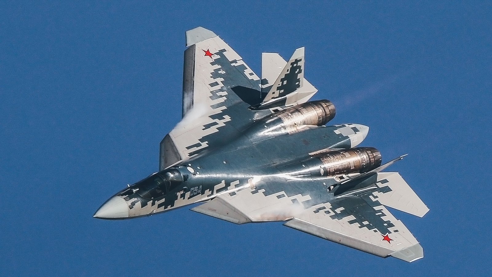Jet Tempur Siluman Andalan Rusia Su-57 Jatuh di Dekat Moskow, Pilot Selamat Melontarkan Diri