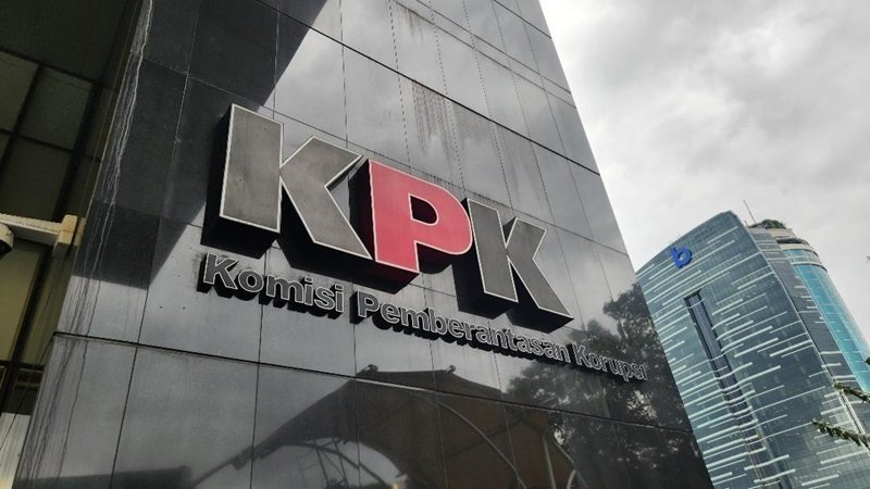 kpk-usut-korupsi-pengadaan-komputer-dan-laptop-di-pt-inti-28102024-150053