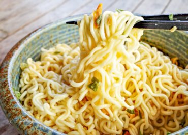 Inflasi Bikin Warga Jepang Makin Selektif, Mi Instan Murah Jadi Pilihan untuk Hemat