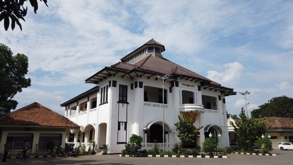 Gedung-Juang-1024x576