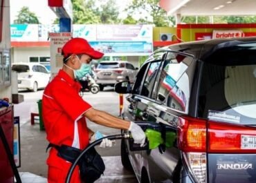 Harga BBM Pertamina Naik Lagi, Pertamax Turbo Tembus Rp19.600 per Liter