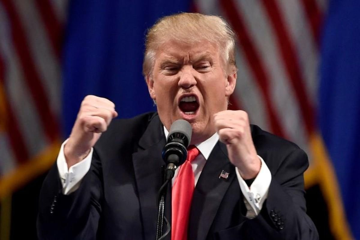 Popularitas Trump Anjlok ke 32 Persen, Beban Biaya Hidup Mulai Goyahkan Dukungan Warga AS