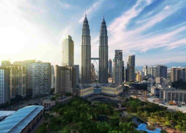 Nasib 31 WNI di Malaysia Terungkap, Paspor Disita hingga Dipaksa Kerja Lembur