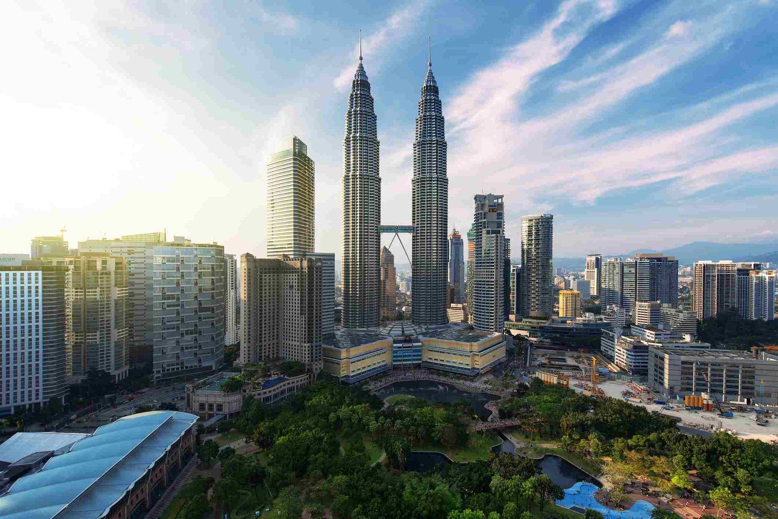 Nasib 31 WNI di Malaysia Terungkap, Paspor Disita hingga Dipaksa Kerja Lembur
