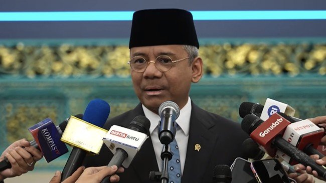 suahasil-nazara-dilantik-sebagai-menteri-keuangam-masa-jabatan-periode-tahun-2024-2029-di-istana-negara-jakarta-senin-1492026-1789375296393_169