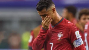 Ronaldo Belum Mau Tinggalkan Portugal, Siap Jalani Sanksi Usai Tinggalkan Tim