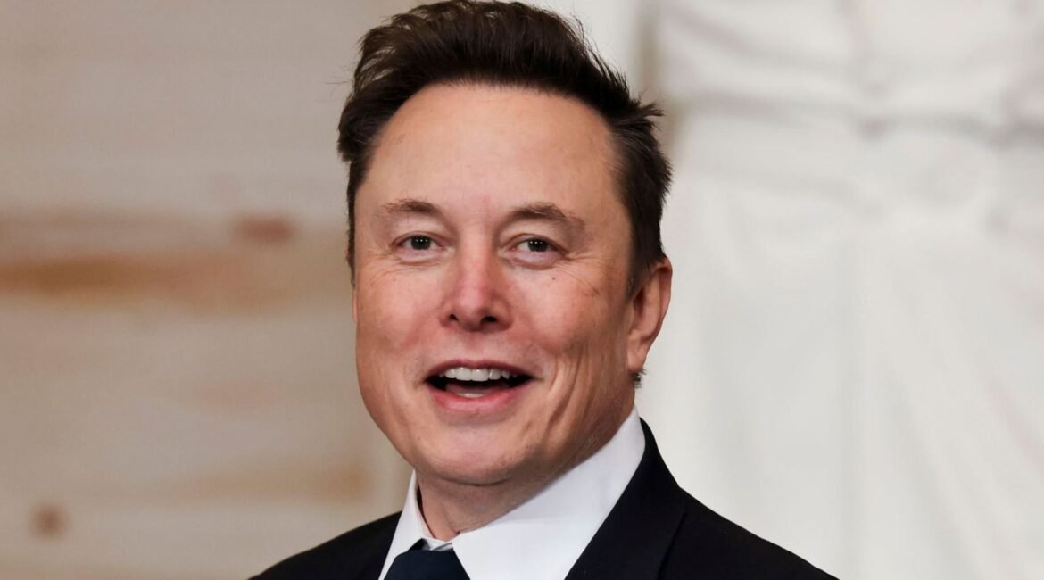Elon-Musk-Kimdir