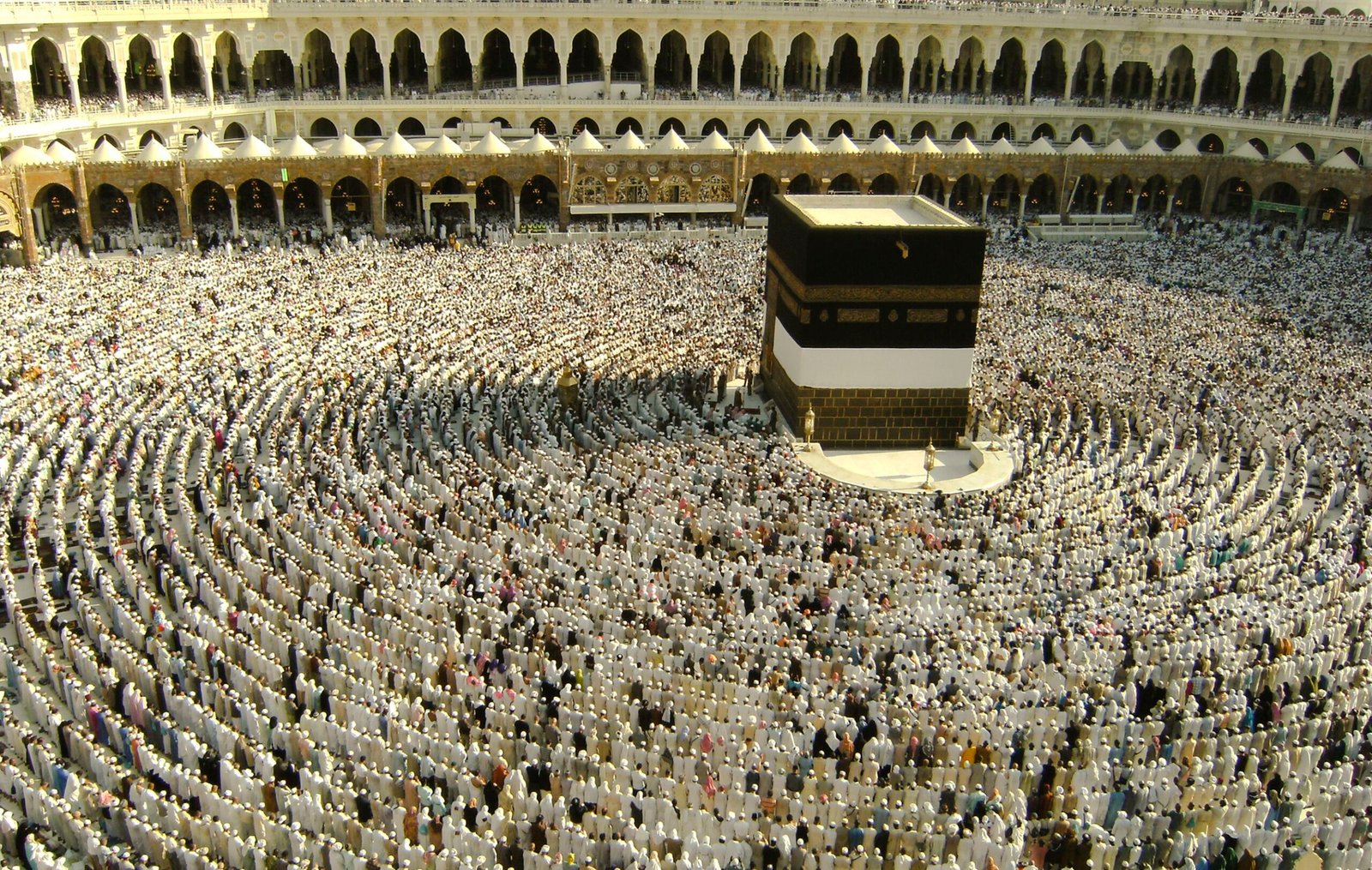 Penutupan Bandara Riyadh Bikin Calon Jemaah Umrah Cemas, Perjalanan Mulai Terganggu
